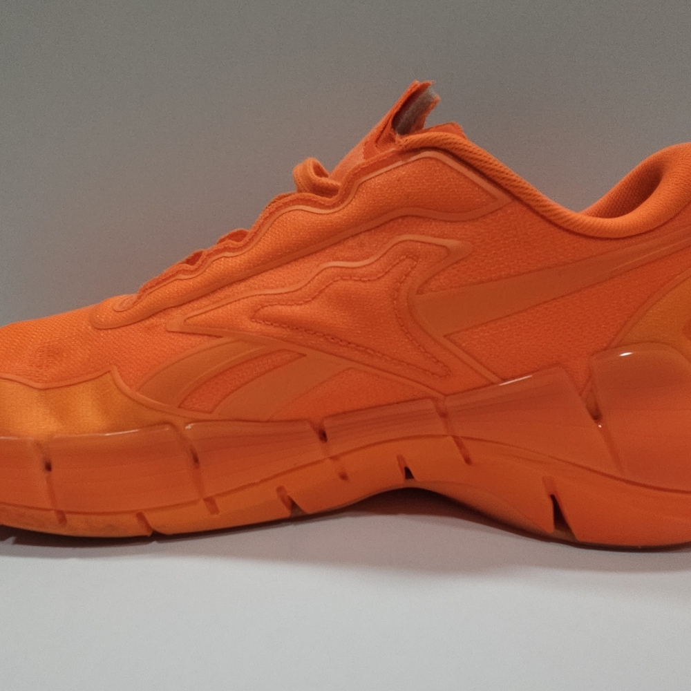 Reebok x Victoria Beckham Sneaker - Picture 5 of 13